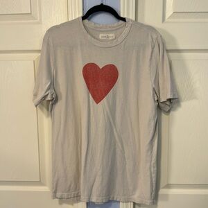 Imogene and Willie Heart tee. Size xl.